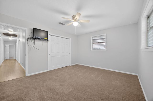 22 Willow Lane, Galveston, TX 77551