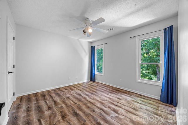 7057 Mariners Court, Tega Cay, SC 29708