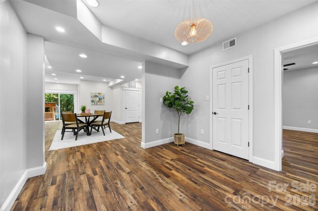 7057 Mariners Court, Tega Cay, SC 29708