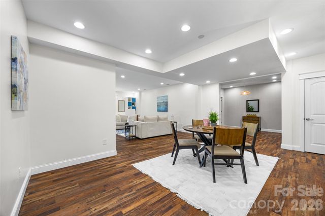 7057 Mariners Court, Tega Cay, SC 29708
