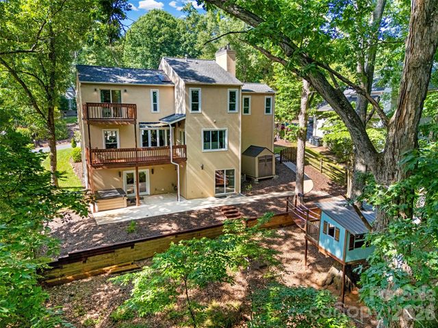 7057 Mariners Court, Tega Cay, SC 29708