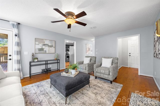 7057 Mariners Court, Tega Cay, SC 29708