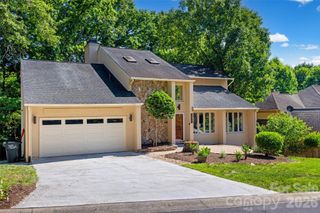 7057 Mariners Court, Tega Cay, SC 29708