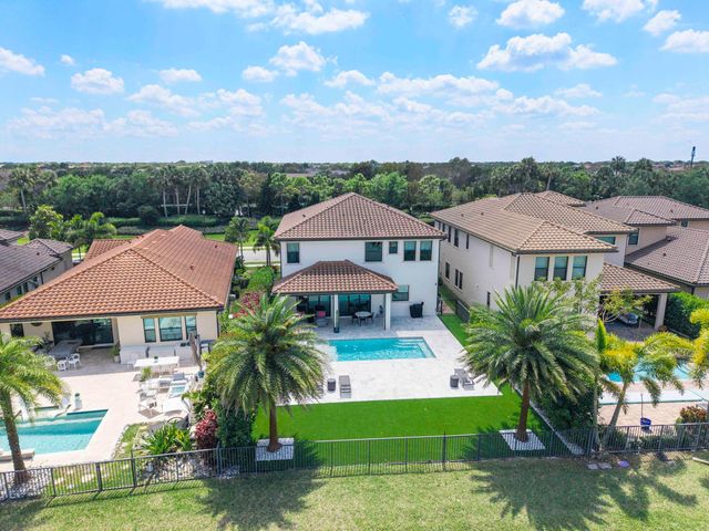 12095 S Baypoint Circle, Parkland, FL 33076