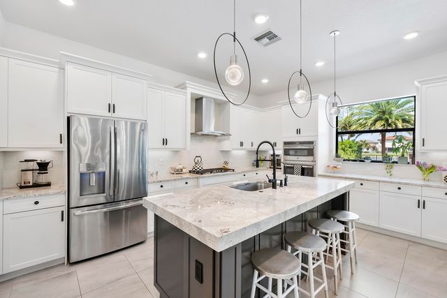 12095 S Baypoint Circle, Parkland, FL 33076