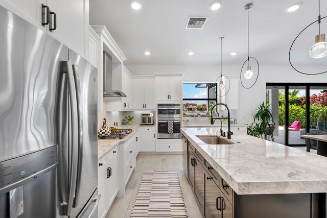 12095 S Baypoint Circle, Parkland, FL 33076