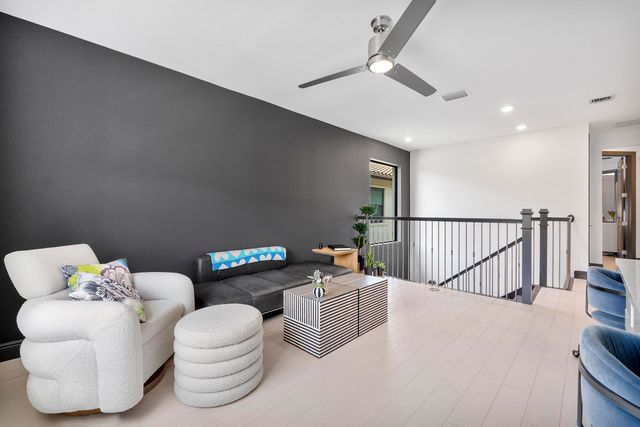 12095 S Baypoint Circle, Parkland, FL 33076