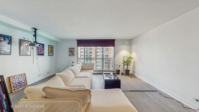 6007 N Sheridan Road 39F, Chicago, IL 60660