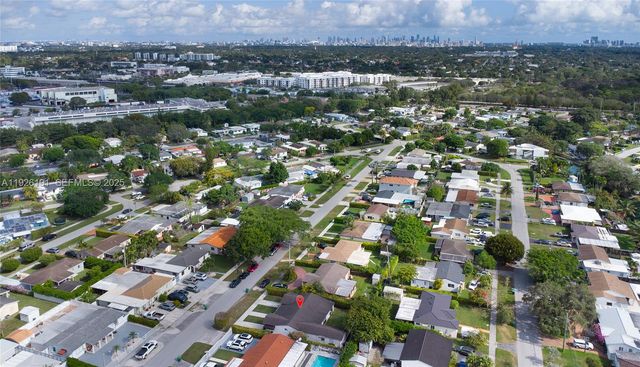 7420 SW 31st St, Miami, FL 33155