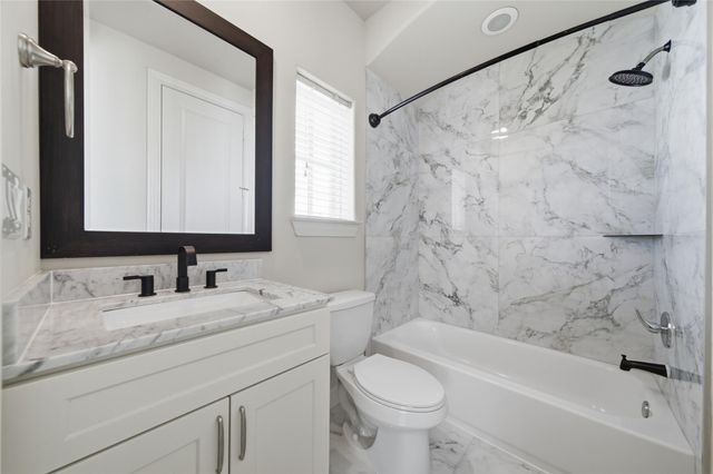 1262 W 23rd Street, Houston, TX 77008