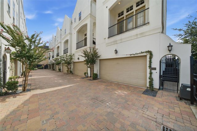1262 W 23rd Street, Houston, TX 77008