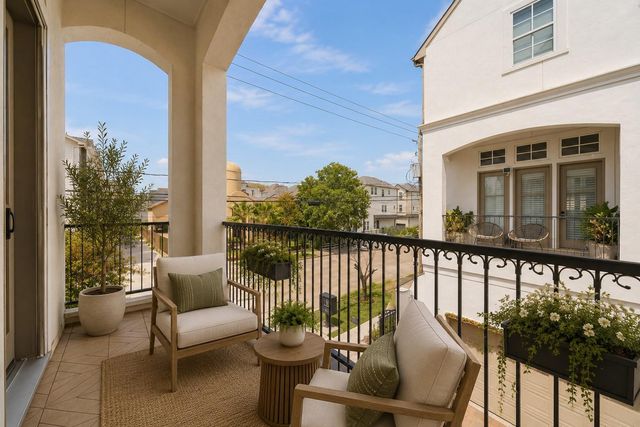 1262 W 23rd Street, Houston, TX 77008