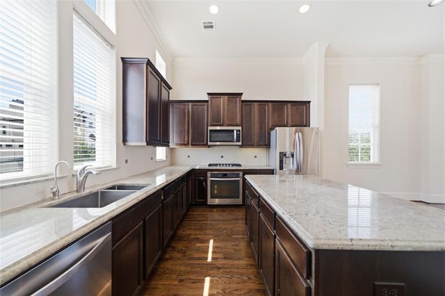 1262 W 23rd Street, Houston, TX 77008