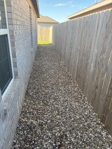 1011 Preston Trail, Wolfforth, TX 79382