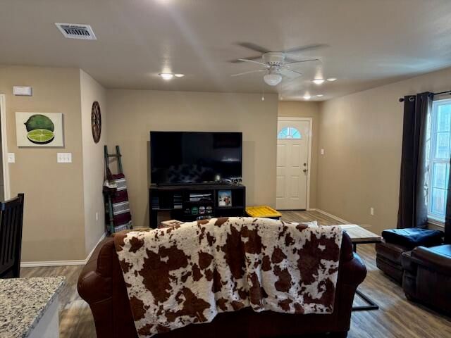 1011 Preston Trail, Wolfforth, TX 79382