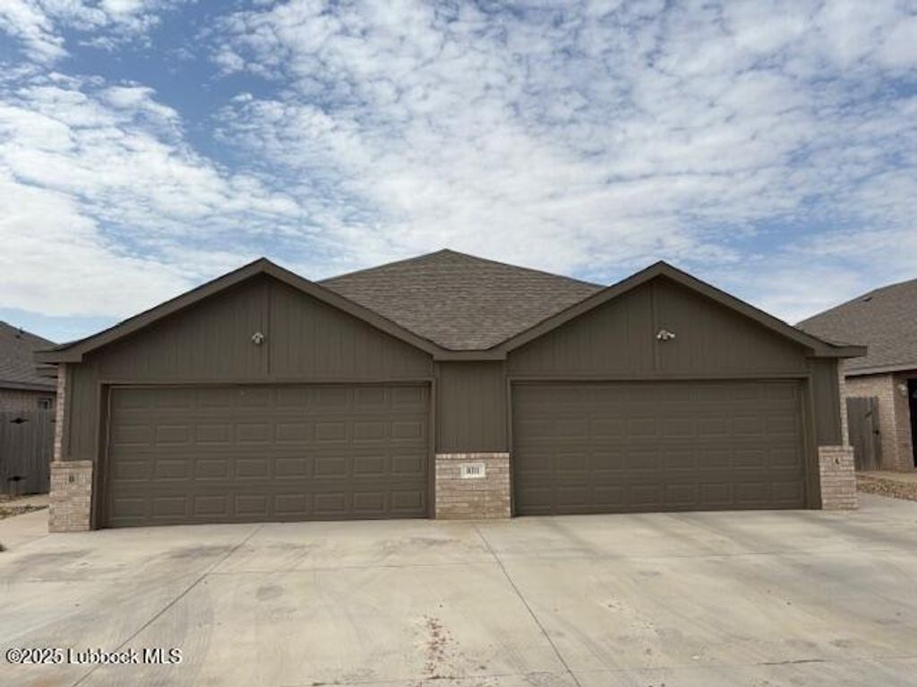 1011 Preston Trail, Wolfforth, TX 79382