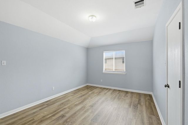 1102 Briscoe CV, Hutto, TX 78634