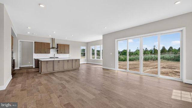 5 MEETINGHOUSE RD, Hamilton, NJ 08620
