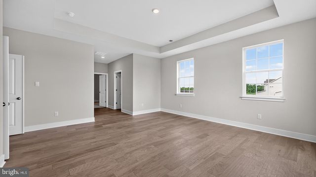 5 MEETINGHOUSE RD, Hamilton, NJ 08620