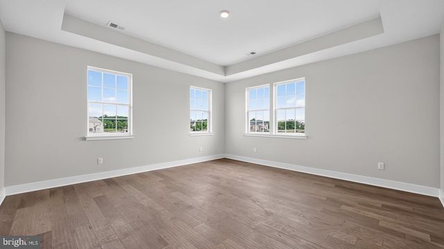 5 MEETINGHOUSE RD, Hamilton, NJ 08620
