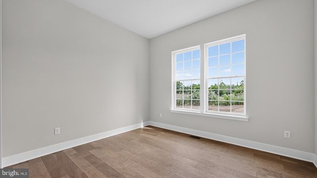 5 MEETINGHOUSE RD, Hamilton, NJ 08620