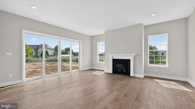 5 MEETINGHOUSE RD, Hamilton, NJ 08620