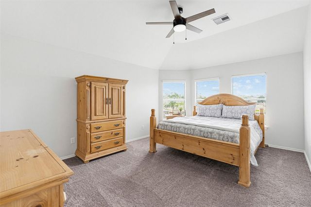 137 Bending Brook Lane, Dickinson, TX 77539