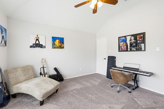 137 Bending Brook Lane, Dickinson, TX 77539
