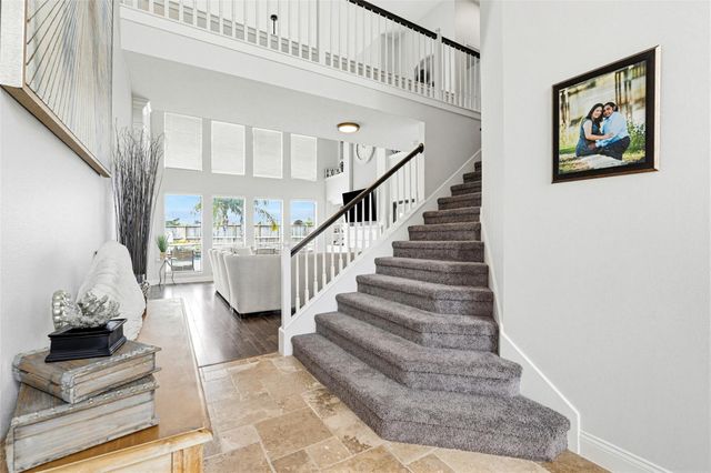 137 Bending Brook Lane, Dickinson, TX 77539
