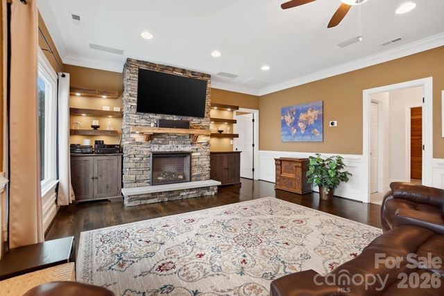 18212 Tayport Drive, Charlotte, NC 28278