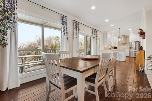 18212 Tayport Drive, Charlotte, NC 28278