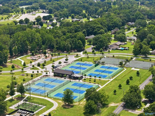 815 Nelson Road, Albertville, AL 35950