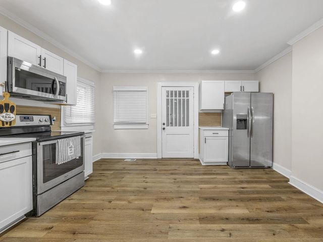 303 Highland Ave, Spartanburg, SC 29306