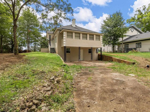 303 Highland Ave, Spartanburg, SC 29306