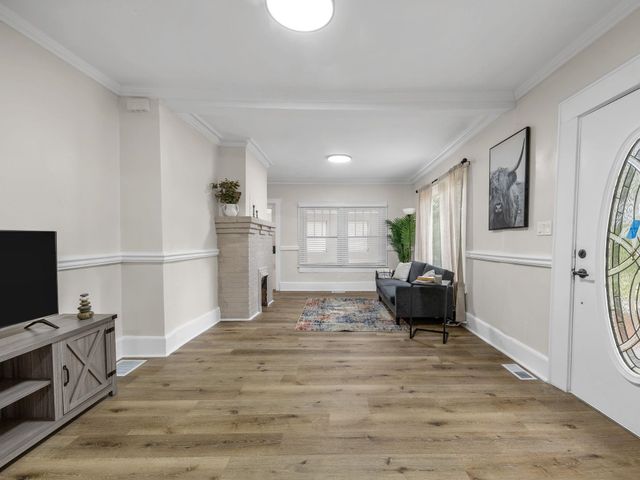 303 Highland Ave, Spartanburg, SC 29306