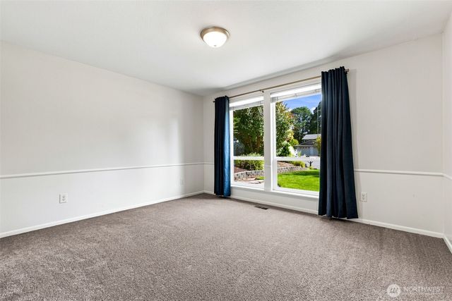 8205 Amber Drive SW, Lakewood, WA 98498
