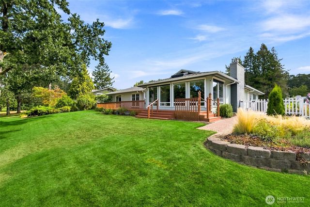 8205 Amber Drive SW, Lakewood, WA 98498