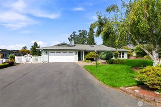 8205 Amber Drive SW, Lakewood, WA 98498