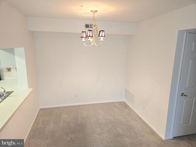 5105 ABERDEEN LN, Blackwood, NJ 08012