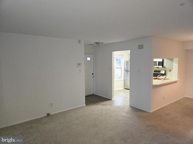 5105 ABERDEEN LN, Blackwood, NJ 08012