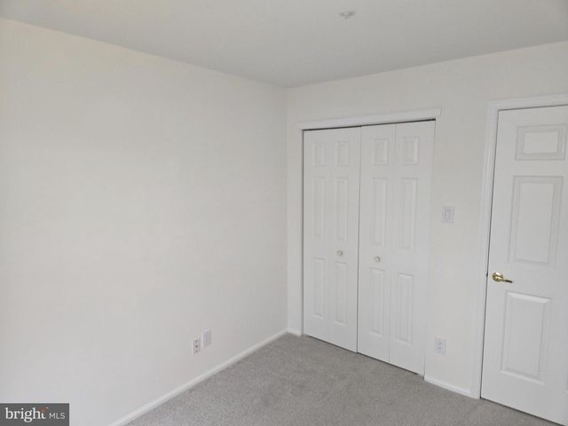 5105 ABERDEEN LN, Blackwood, NJ 08012