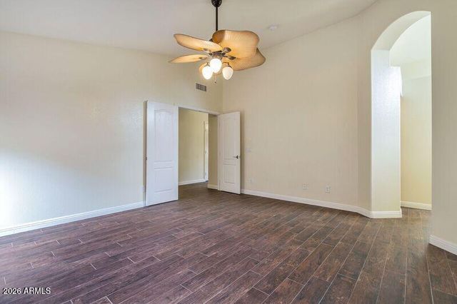 10213 W DALEY Lane, Peoria, AZ 85383