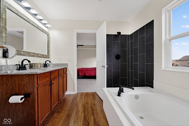 853 Settlers Walk, Brownsburg, IN 46112