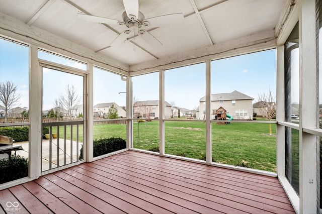 853 Settlers Walk, Brownsburg, IN 46112