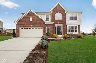 853 Settlers Walk, Brownsburg, IN 46112