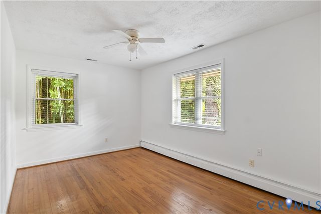 7509 Lisa Ln, Henrico, VA 23294