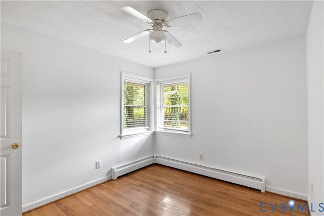 7509 Lisa Ln, Henrico, VA 23294