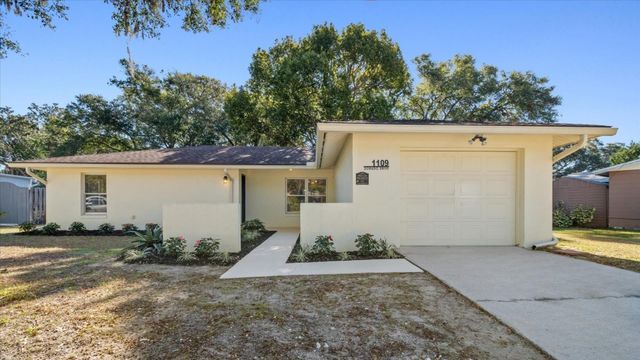 1109 Dorado Dr, St Augustine, FL 32086