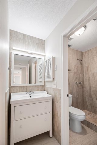 1109 Dorado Dr, St Augustine, FL 32086