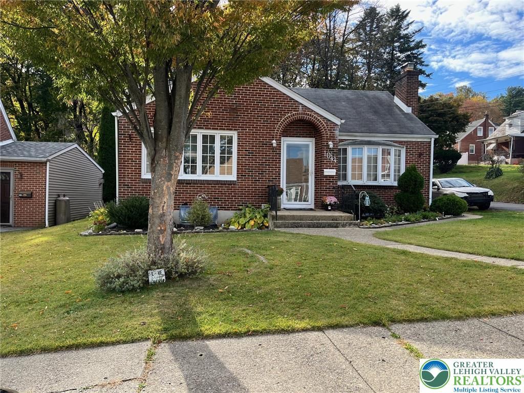 1044 Wiley Street, Fountain Hill Boro, PA 18015